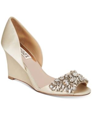 Badgley Mischka Hardy Evening Wedge Sandals Women's Shoes