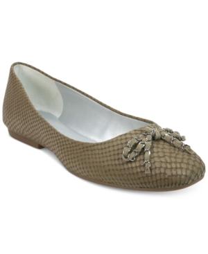 Tahari Inca Bow Ballet Flats Women's Shoes