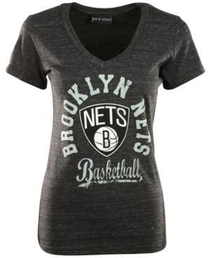 5th & Ocean Women's Short-sleeve Brooklyn Nets V-neck T-shirt