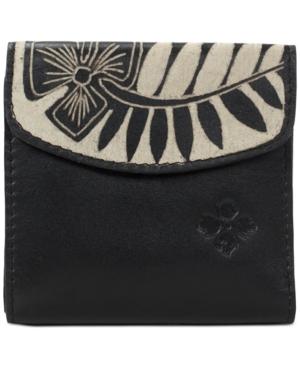 Patricia Nash Cuban Carved Reitti Bi-fold Wallet