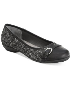 White Mountain Sia Flats Women's Shoes