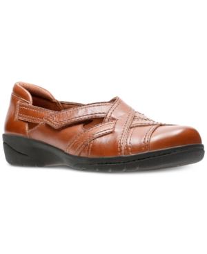 Clarks Collection Women's Cheyn Wale Flats Women's Shoes