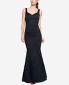 Fame And Partners V-back Sweetheart-neck Dress