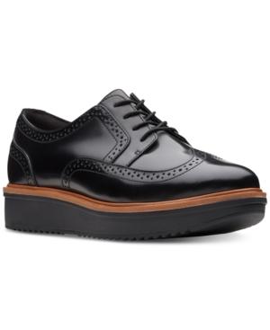 Clarks Artisan Women's Teadale Maira Platform Oxfords Women's Shoes