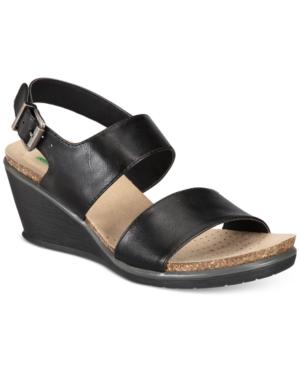Bare Traps Nadean Wedge Sandals Women's Shoes