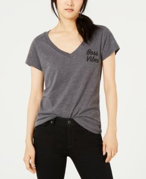 Love Tribe Juniors' Boss Vibes Graphic-print T-shirt