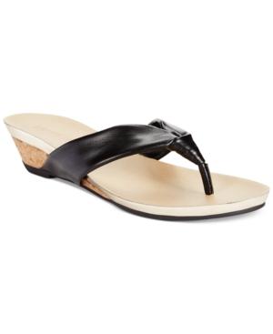 Kenneth Cole Reaction Women's Great Date Thong Sandals Women's Shoes