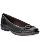 Clarks Collection Women's Pegg Alba Flats Women's Shoes