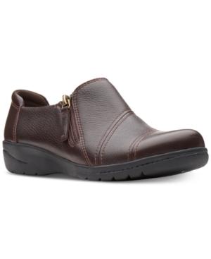 Clarks Collection Women's Cheyn Clay Clogs Women's Shoes