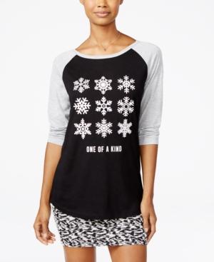 Freeze 24-7 Juniors' Snowflakes Graphic Raglan