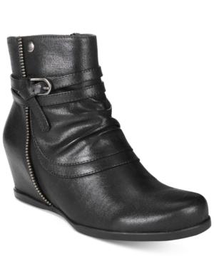 Bare Traps Quaint Hidden-wedge Booties Women's Shoes