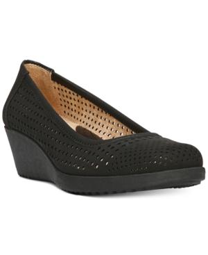 Naturalizer Becky Wedges Women's Shoes