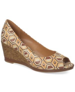 Naturalizer Narlene Wedges