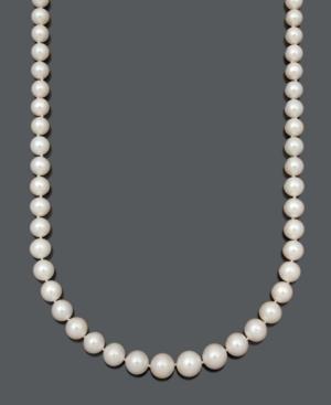 Belle De Mer A+ Cultured Freshwater Pearl Graduated Strand Necklace (8-11-1/2mm) In 14k Gold