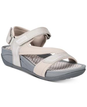 Bare Traps Donatella Outdoor Sandals Women's Shoes