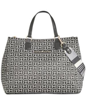 Tommy Hilfiger Pauletta Medium Monogram Shopper
