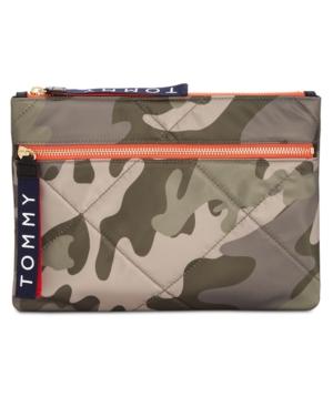 Tommy Hilfiger Flat Quilted Pouch Wallet