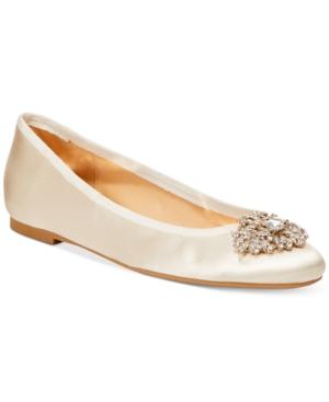 Badgley Mischka Abella Evening Flats Women's Shoes