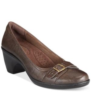Easy Street Duchess Pumps Women's Shoes