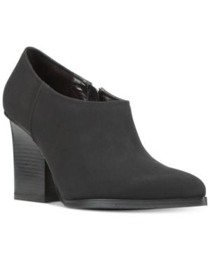 Donald J Pliner Women's Verie Shooties Women's Shoes
