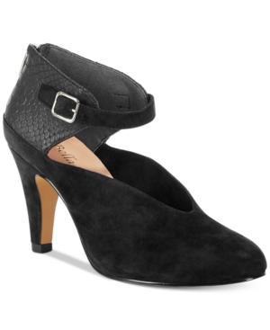 Bella Vita Neve Pumps Women's Shoes