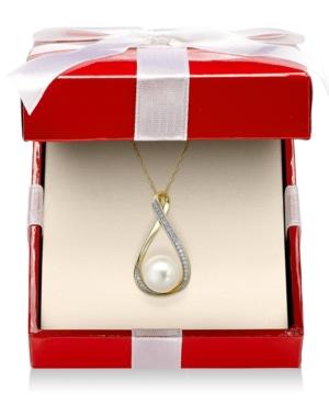 Cultured Freshwater Pearl (9mm) And Diamond Accent Pendant 18 Necklace In 14k Gold