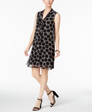 Connected Tie-neck Shift Dress