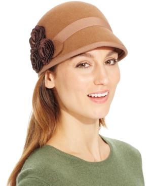 Nine West Felt Cap With Rosettes