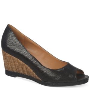Naturalizer Narlene Wedges Women's Shoes