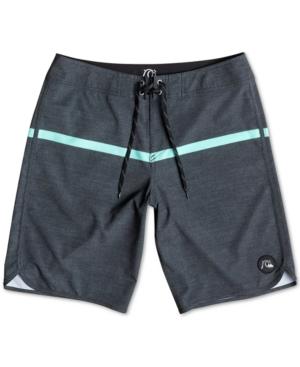 Quiksilver Men's Single-stripe Scallop Shorts