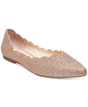 Betsey Johnson Crosbey Scalloped Flats Women's Shoes