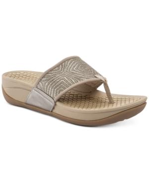 Baretraps Dasie Rebound Technology Thong Sandals Women's Shoes