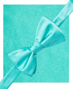 Countess Mara Men's Solid Sateen Pre-tied Bow Tie And Pocket Square Set