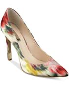 Guess Babbitta Pointed-toe Floral-print Pumps Women's Shoes