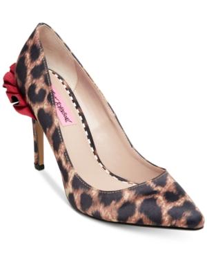 Betsey Johnson Hanah Pumps Women's Shoes