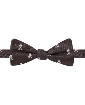Countess Mara Skull Pre-tied Bow Tie