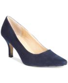 Karen Scott Clancy Pumps Women's Shoes