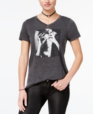 Bravado Juniors' Amy Winehouse Portrait Graphic T-shirt