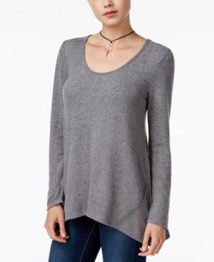 Hippie Rose Juniors' Asymmetrical-hem Top