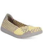 Bare Traps Indiana Woven Flats Women's Shoes