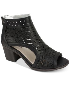 Seven Dials Belanna Perforated Dress Sandals Women's Shoes