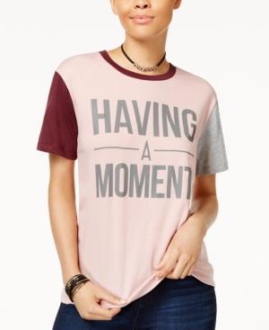 Hybrid Juniors' Having A Moment Contrast Graphic T-shirt
