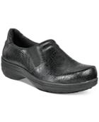 Easy Works By Easy Street Bind Slip Resistant Clogs Women's Shoes