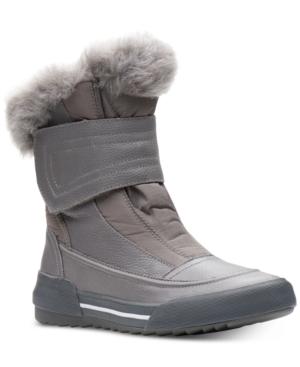 Clarks Collection Women's Gilby Merilyn Cold-weather Waterproof Boots Women's Shoes