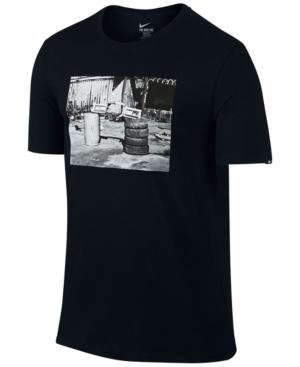 Nike Men's Graphic Soccer T-shirt