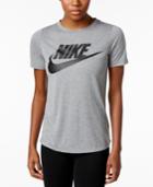 Nike Sportswear Essential Logo T-shirt