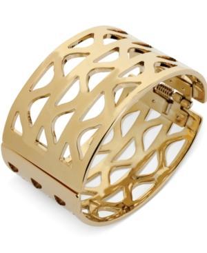 Hint Of Gold Cutout Hinge Bangle Bracelet In 14k Gold-plated Metal