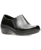 Clarks Collection Women's Grasp Chime Clogs Women's Shoes