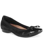 Clarks Artisan Women's Candra Glow Flats Women's Shoes