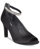 Rialto Rhoda Evening Pumps Women's Shoes